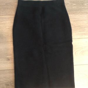 UNIQLO Ribbed Pencil Skirt